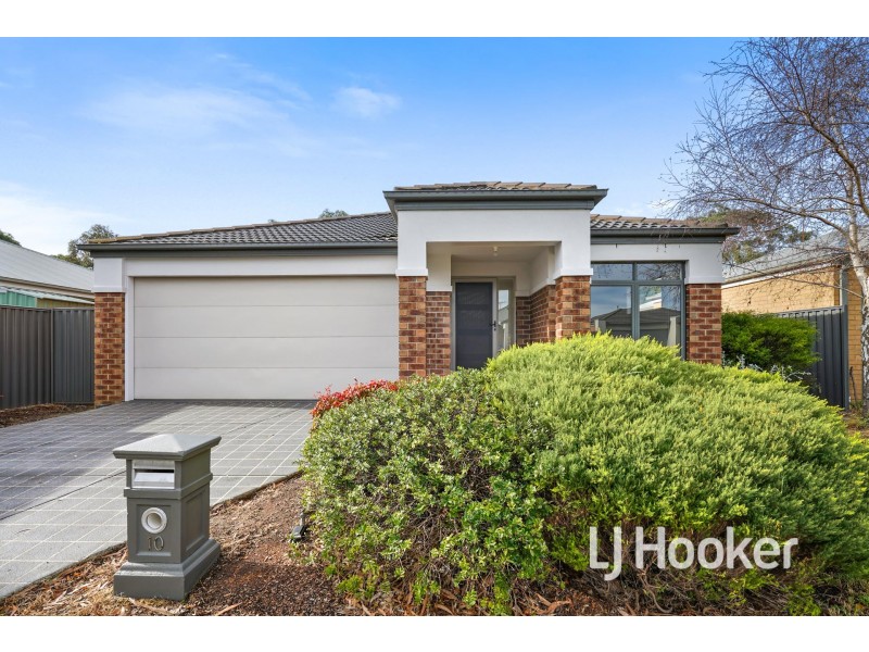 10 Valencia Lane, Pakenham VIC 3810
