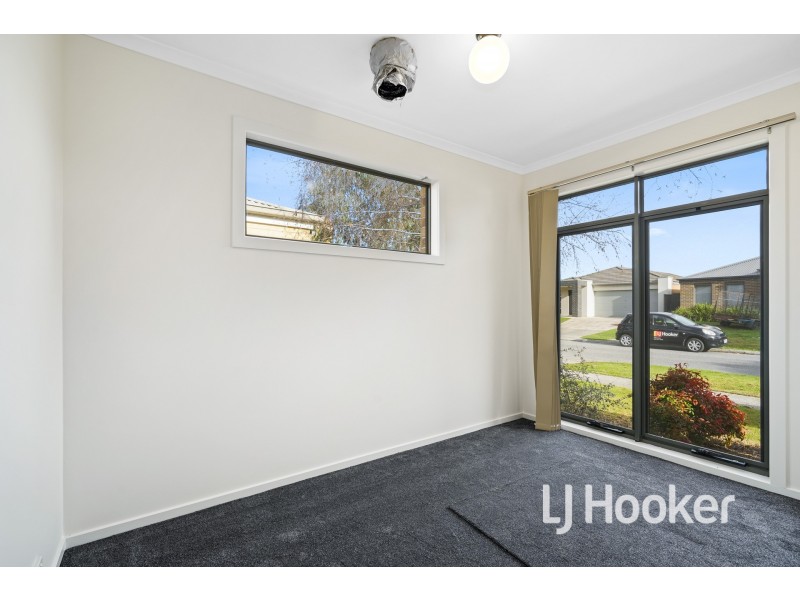 10 Valencia Lane, Pakenham VIC 3810
