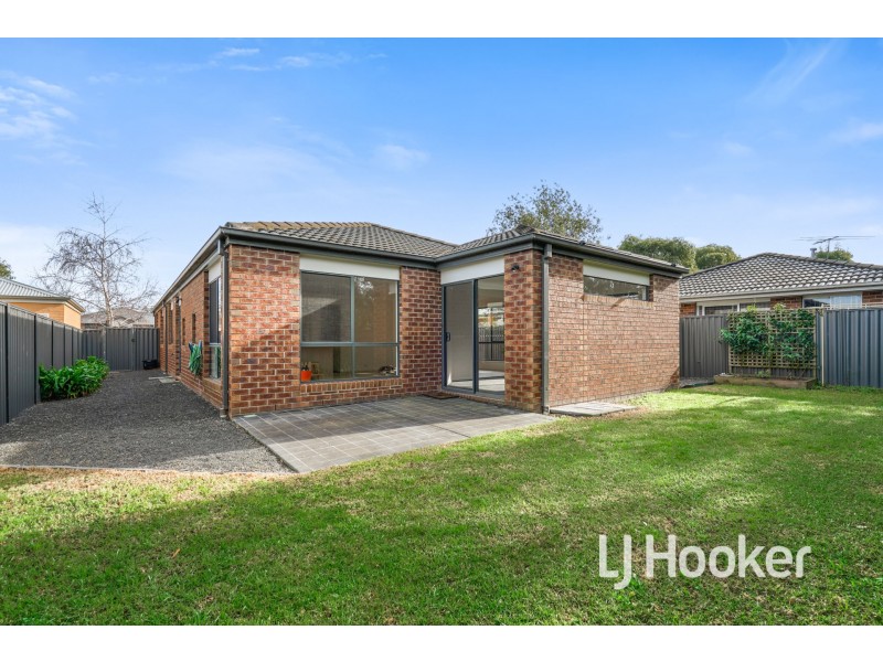 10 Valencia Lane, Pakenham VIC 3810