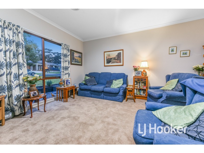 19 Arthur Phillip Drive, Pakenham VIC 3810