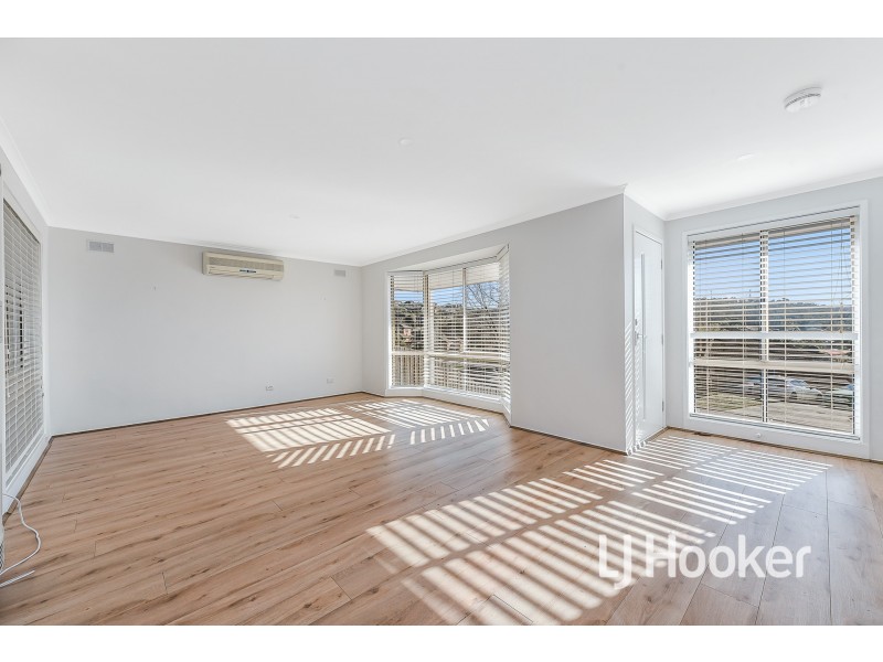 6 Angus Court, Pakenham VIC 3810