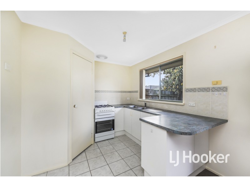 4 Joy Mews, Pakenham VIC 3810