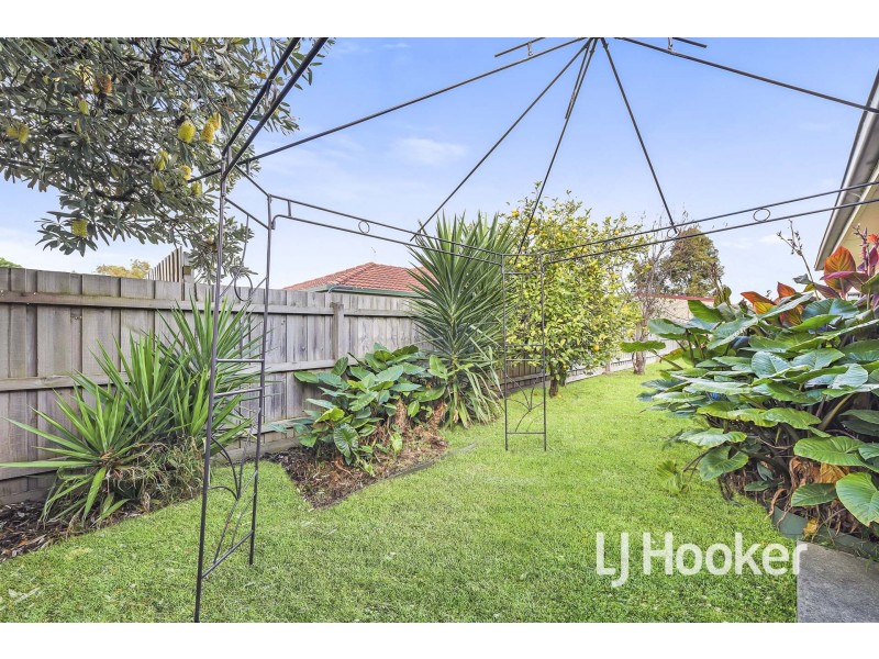 4 Joy Mews, Pakenham VIC 3810