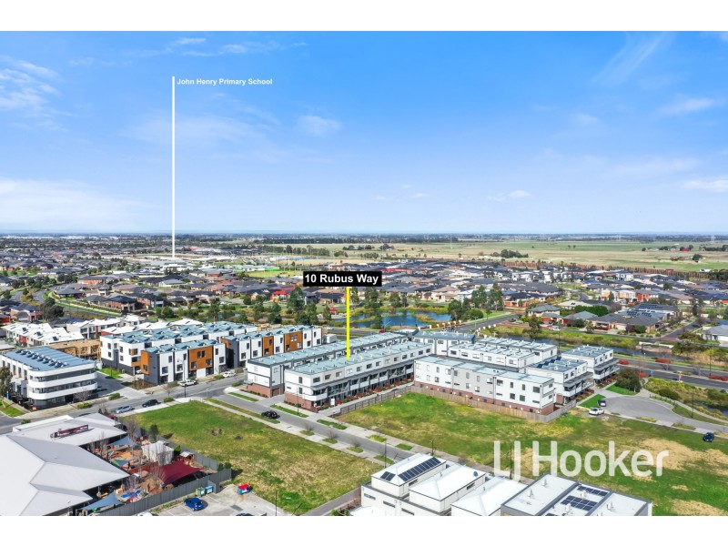 10 Rubus Way, Pakenham VIC 3810