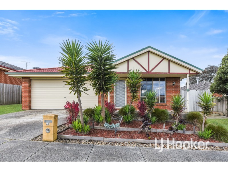 40 Ebony Drive, Pakenham VIC 3810