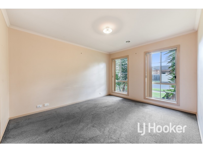 25 Catherine Place, Pakenham VIC 3810