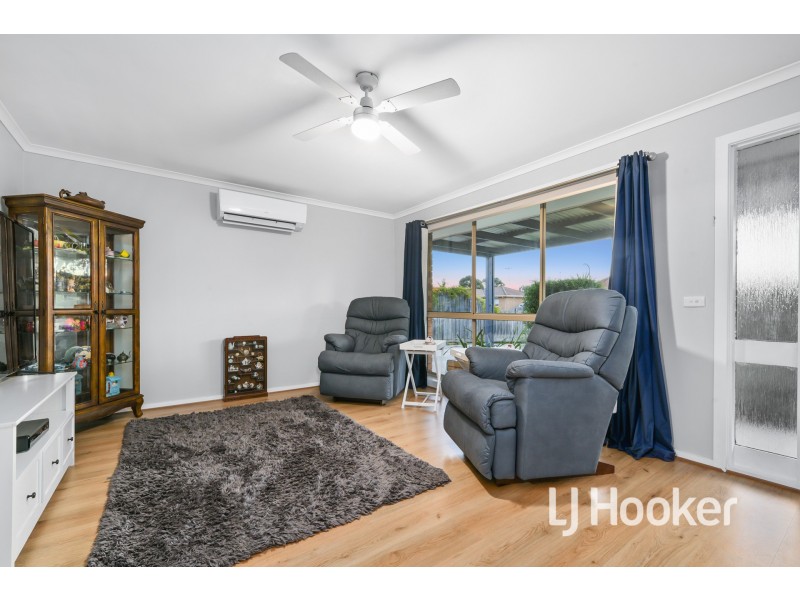 1 Bluegrass Crescent, Pakenham VIC 3810