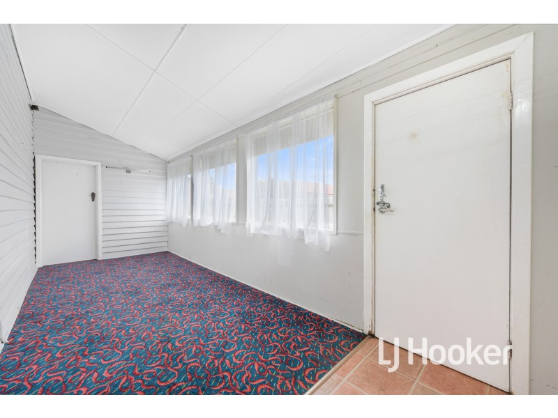 1/376 Rossiter Road, Koo Wee Rup VIC 3981