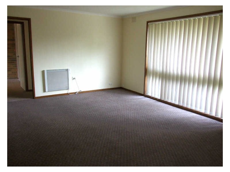 2/7-9 King Street, Pakenham VIC 3810