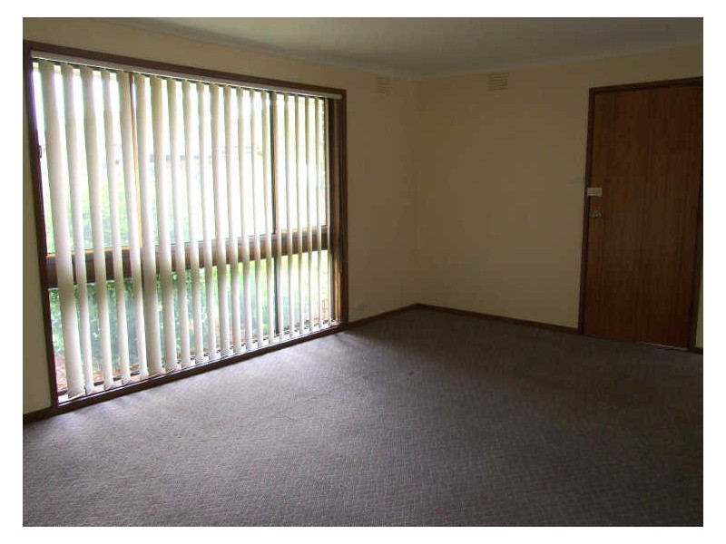 2/7-9 King Street, Pakenham VIC 3810