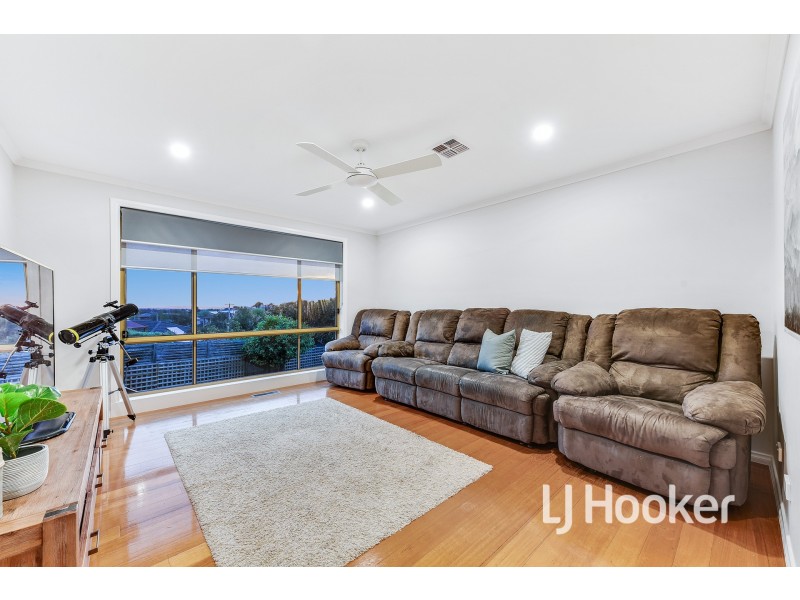 7 Dudley Mews, Pakenham VIC 3810