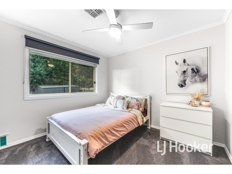 7 Dudley Mews, Pakenham VIC 3810