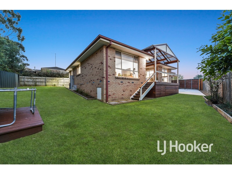 7 Dudley Mews, Pakenham VIC 3810