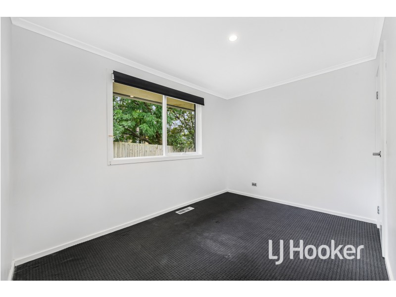 40 Gardenia Street, Pakenham VIC 3810