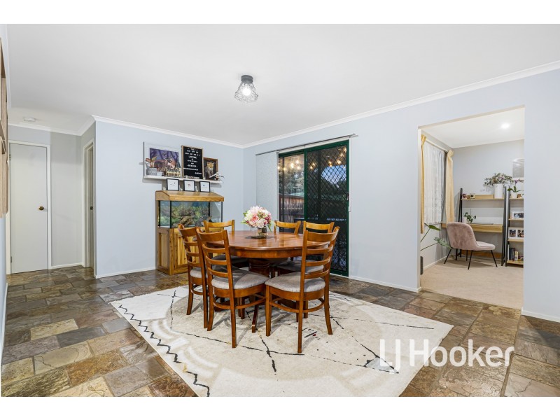 7 Rae Court, Pakenham VIC 3810