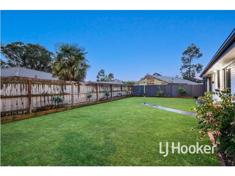 7 Rae Court, Pakenham VIC 3810