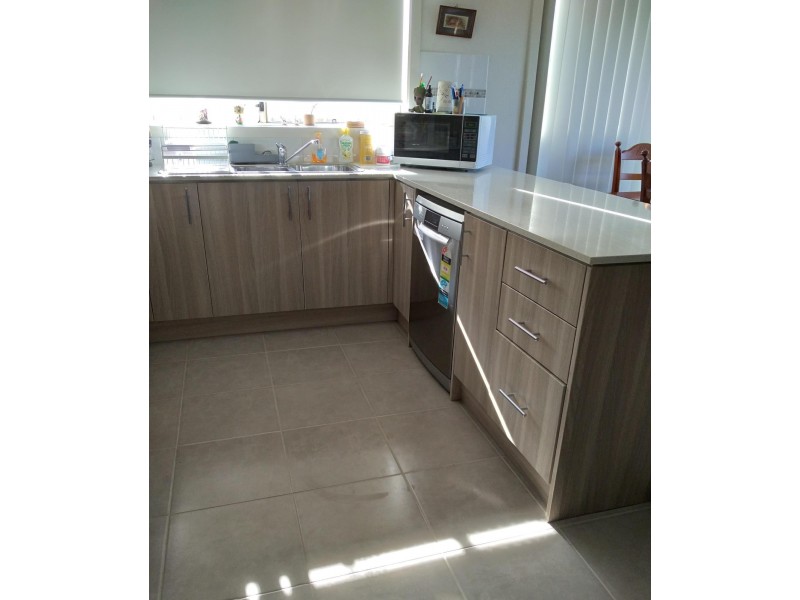 15 Shakespeare Court, Drouin VIC 3818