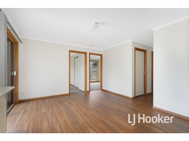 6 Capri Court, Pakenham VIC 3810