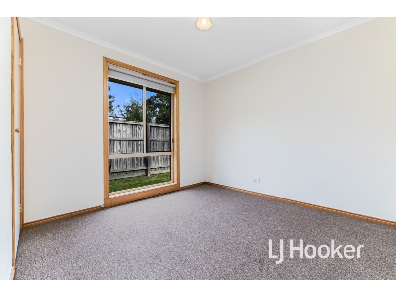 6 Capri Court, Pakenham VIC 3810