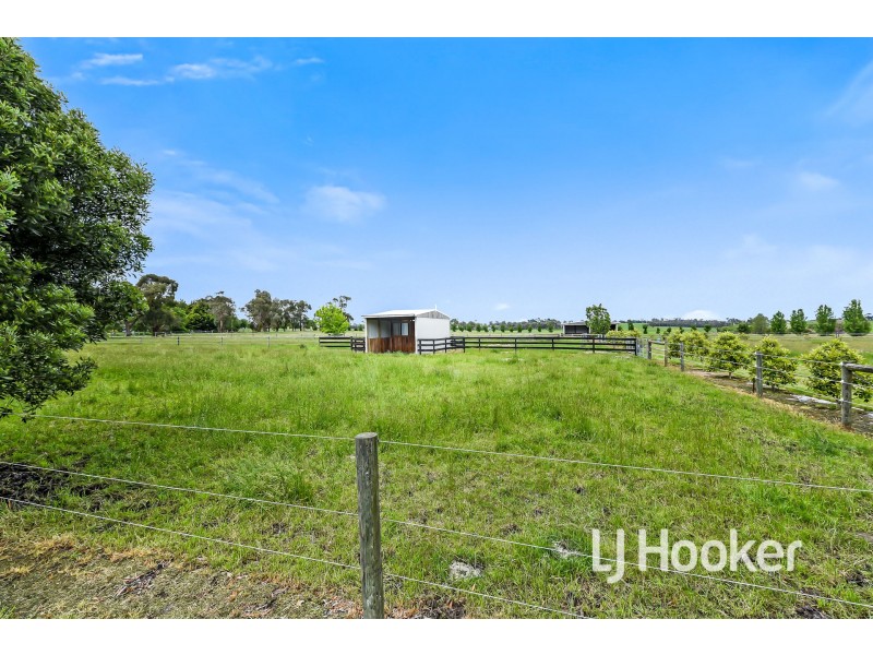 315 Fisher Road, Drouin West VIC 3818