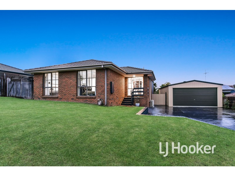 14 Nathan Court, Pakenham VIC 3810