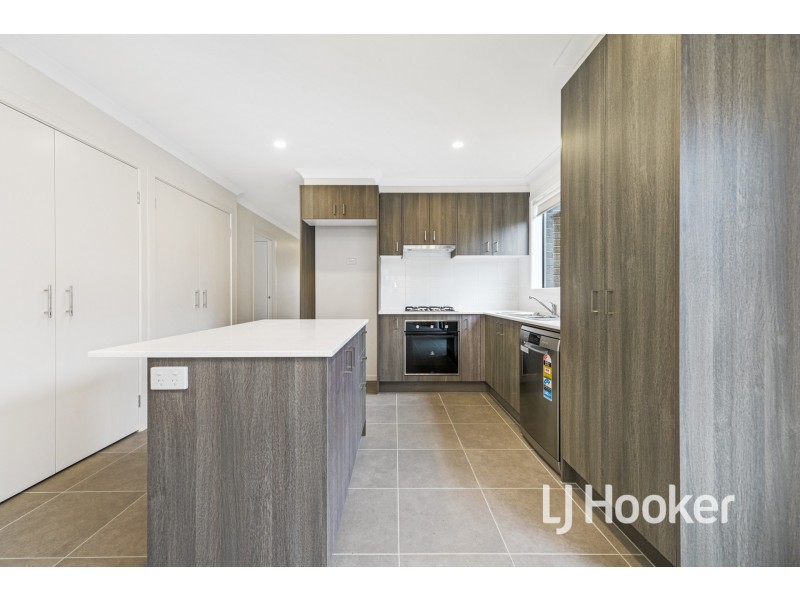19 Pennine Circuit, Officer VIC 3809