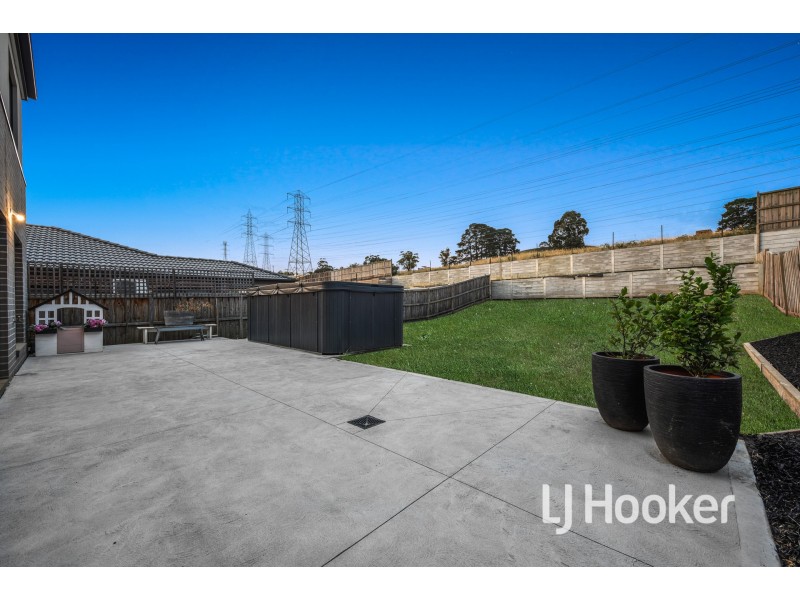 46 Meadowlea Crescent, Pakenham VIC 3810