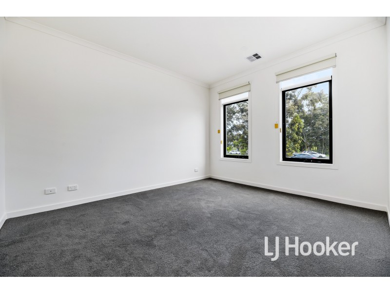 247 Princes Highway, Officer VIC 3809