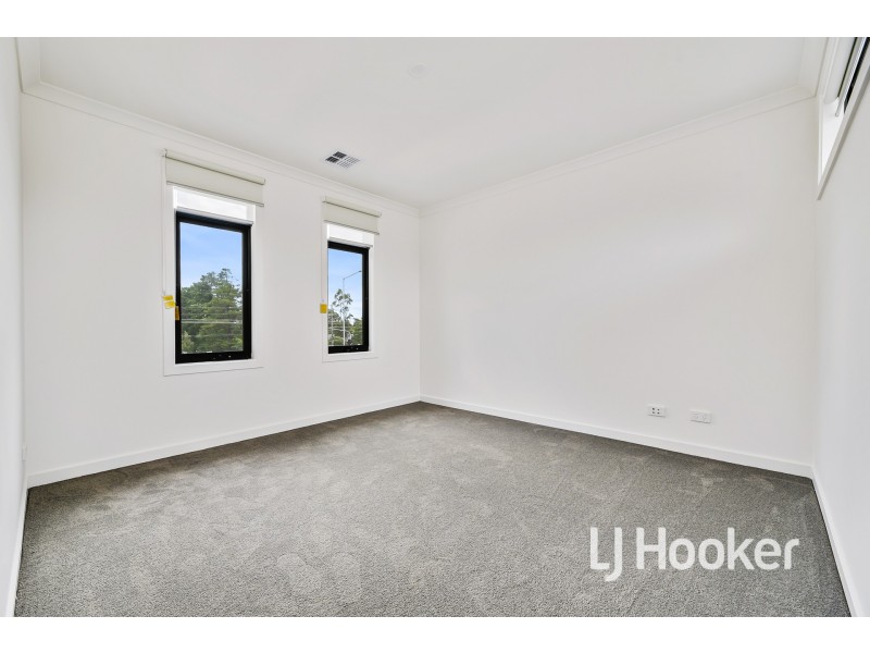 247 Princes Highway, Officer VIC 3809