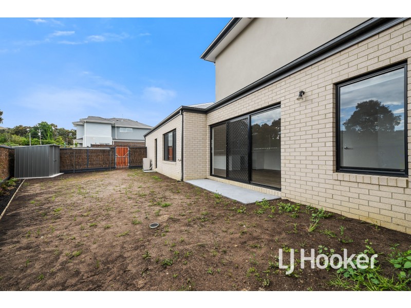 247 Princes Highway, Officer VIC 3809