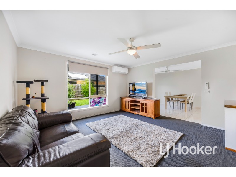 14 Emerald Crescent, Koo Wee Rup VIC 3981