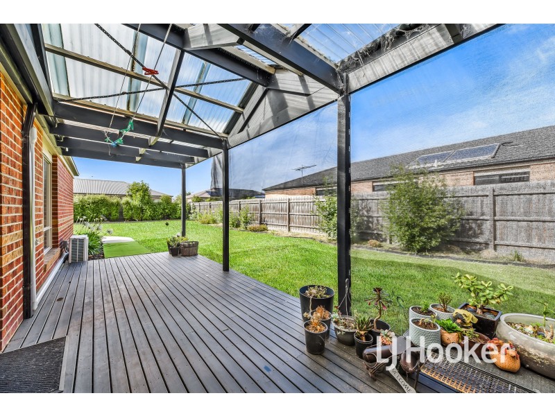 14 Emerald Crescent, Koo Wee Rup VIC 3981