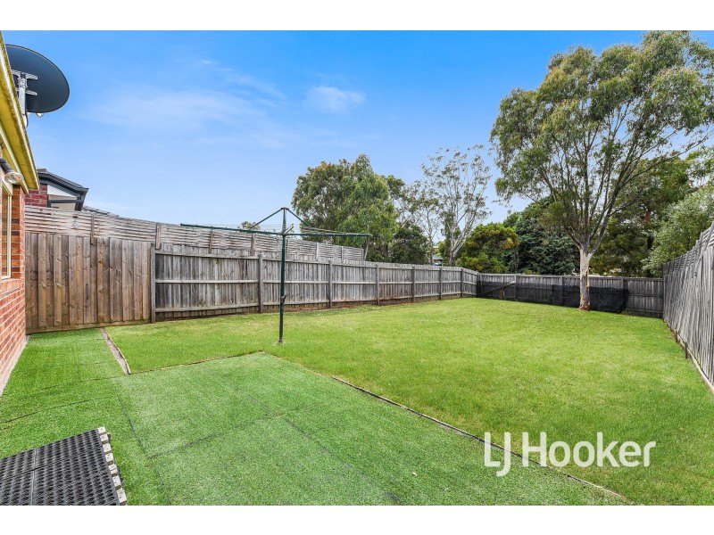 19 Red Cherry Court, Pakenham VIC 3810