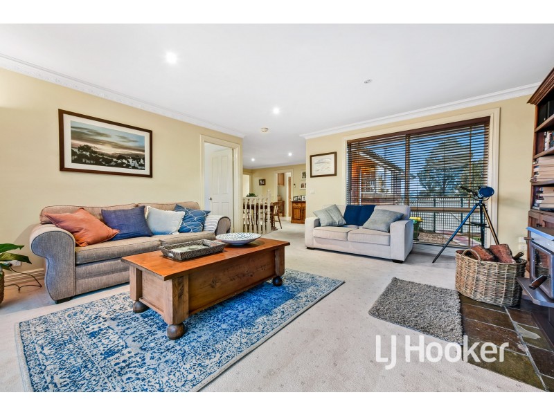 4 Wilma Court, Beaconsfield VIC 3807