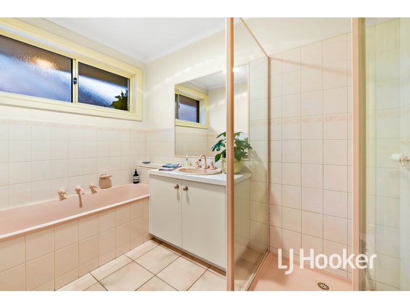 4 Wilma Court, Beaconsfield VIC 3807