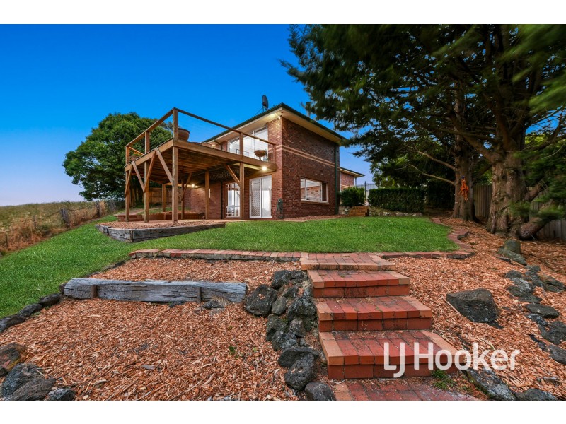 4 Wilma Court, Beaconsfield VIC 3807