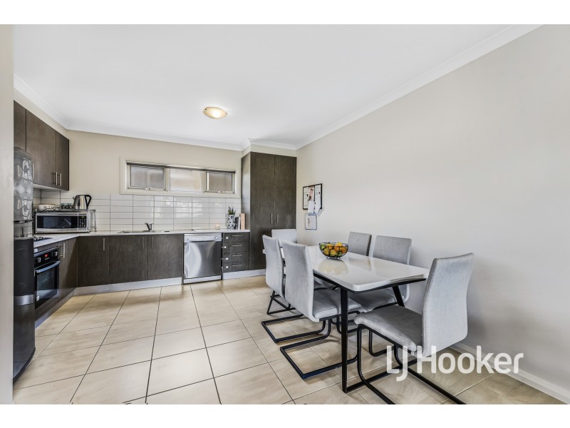 56 Annecy Lane, Pakenham VIC 3810