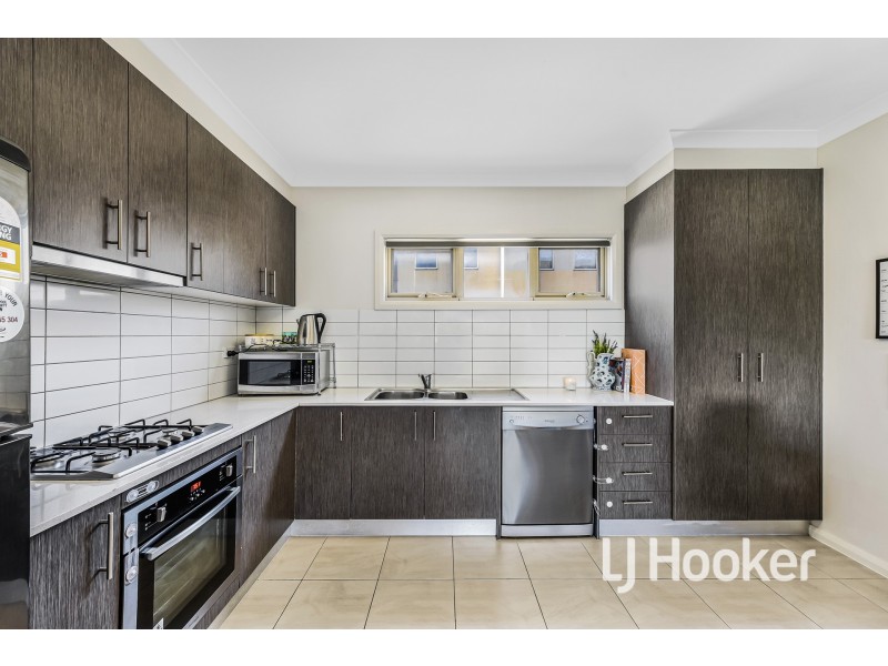 56 Annecy Lane, Pakenham VIC 3810
