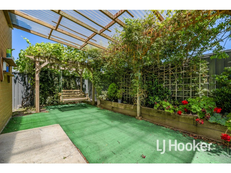 7 Downing Square, Pakenham VIC 3810