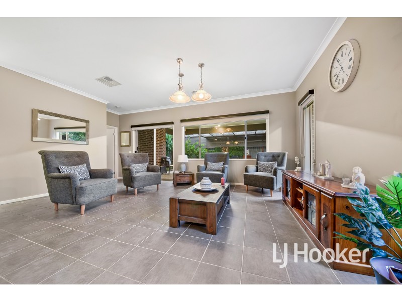 7 Ibis Close, Pakenham VIC 3810