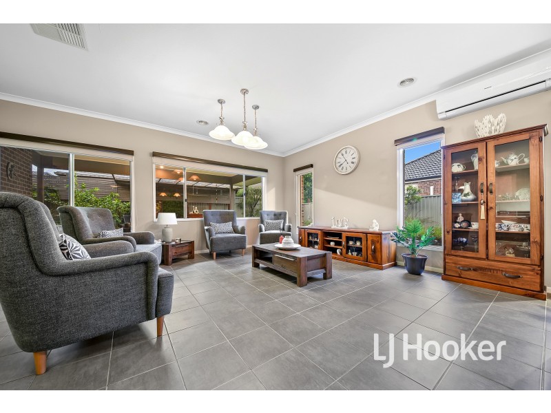 7 Ibis Close, Pakenham VIC 3810