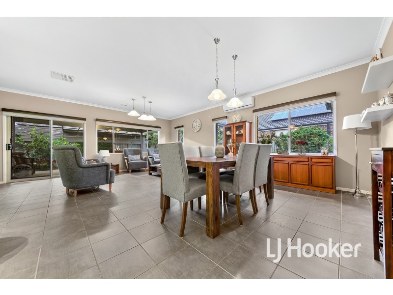 7 Ibis Close, Pakenham VIC 3810