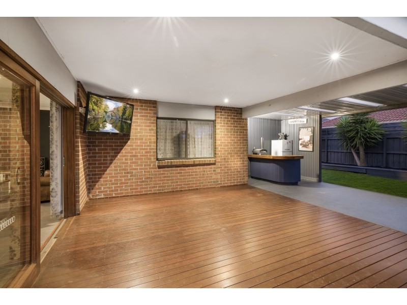 14 Sweet Pea Drive, Pakenham VIC 3810