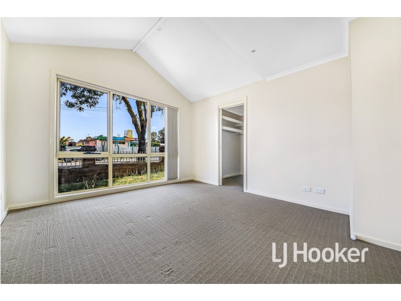 3/49 Princes Highway, Pakenham VIC 3810