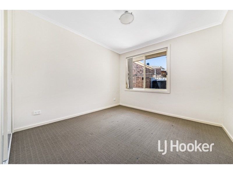 3/49 Princes Highway, Pakenham VIC 3810