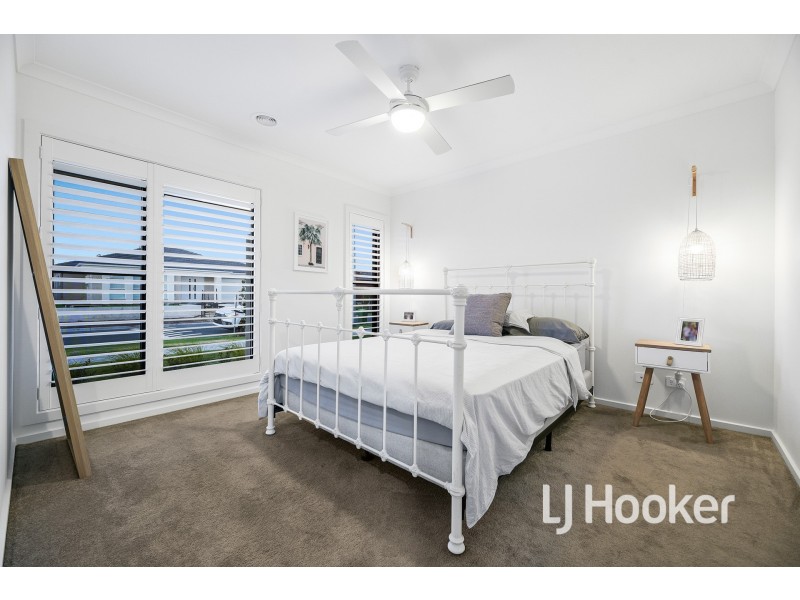 17 Berri Avenue, Officer South VIC 3809