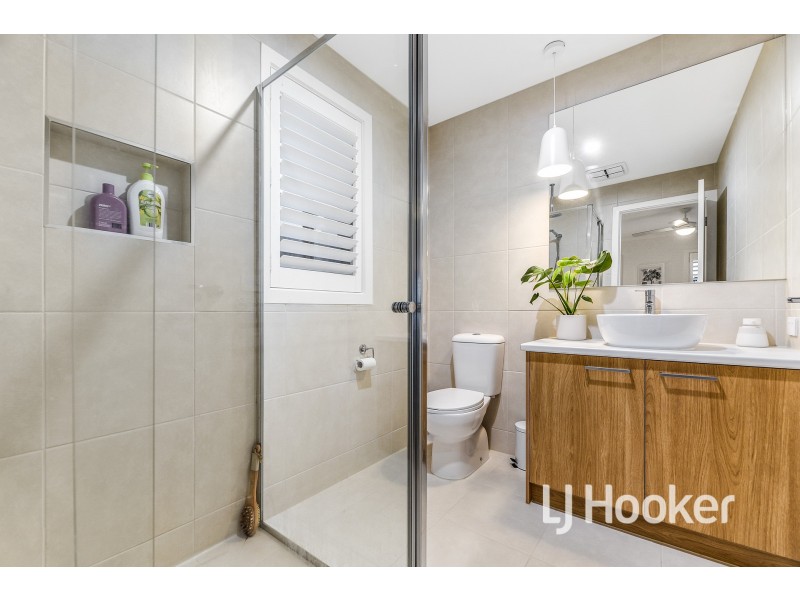 17 Berri Avenue, Officer South VIC 3809