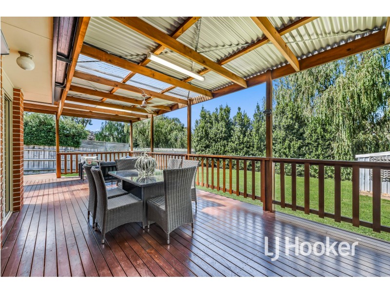 8A Ebony Drive, Pakenham VIC 3810