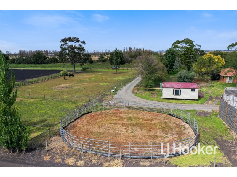 95 Railway Road, Dalmore VIC 3981