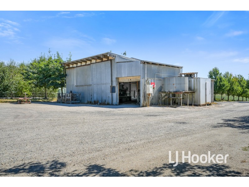 2775 Princes Highway, Garfield North VIC 3814